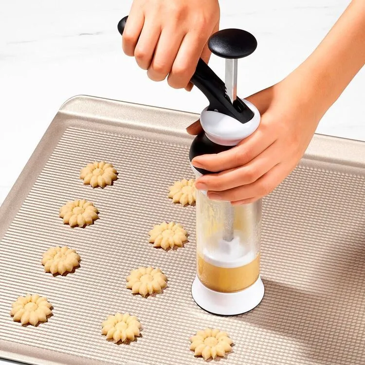 OXO Good Grips 14-Piece Cookie Press Set 1 OXO Good Grips 14-Piece Cookie Press Set